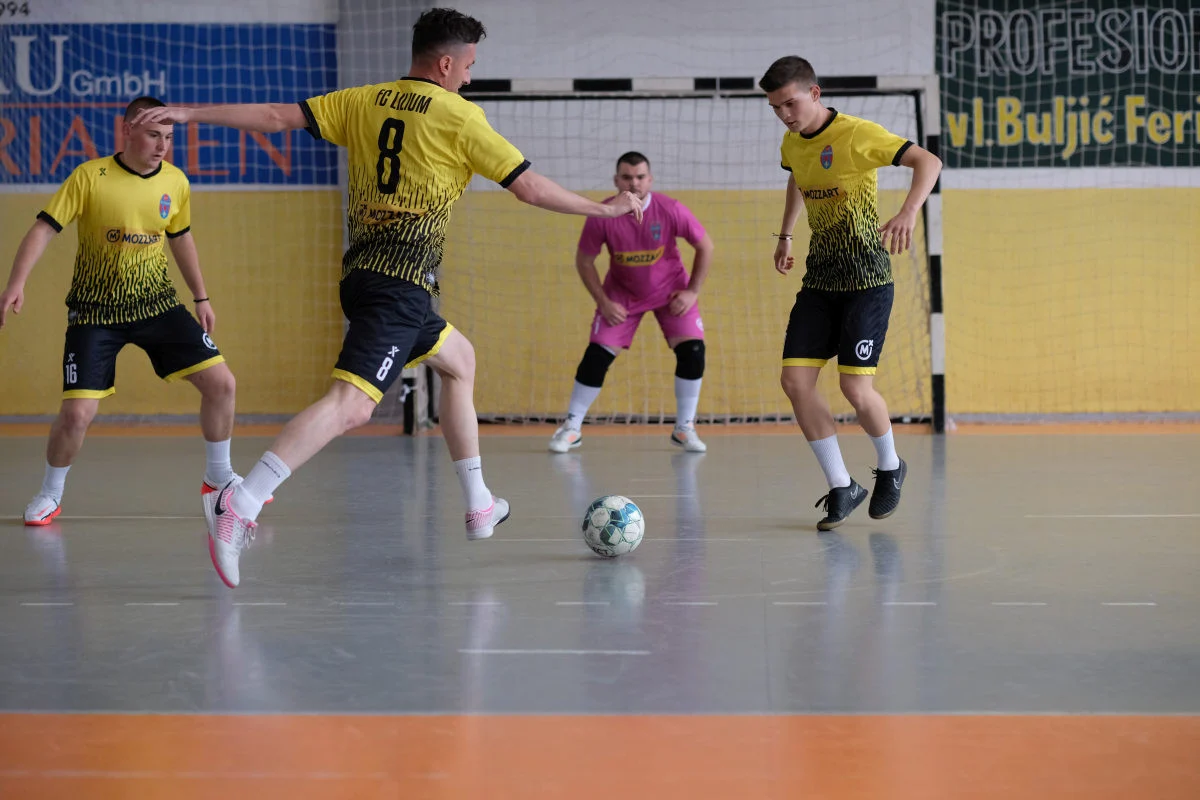 1650289207-za-razvoj-futsala-mozzart-podrzao-fc-lilium-klokotnica
